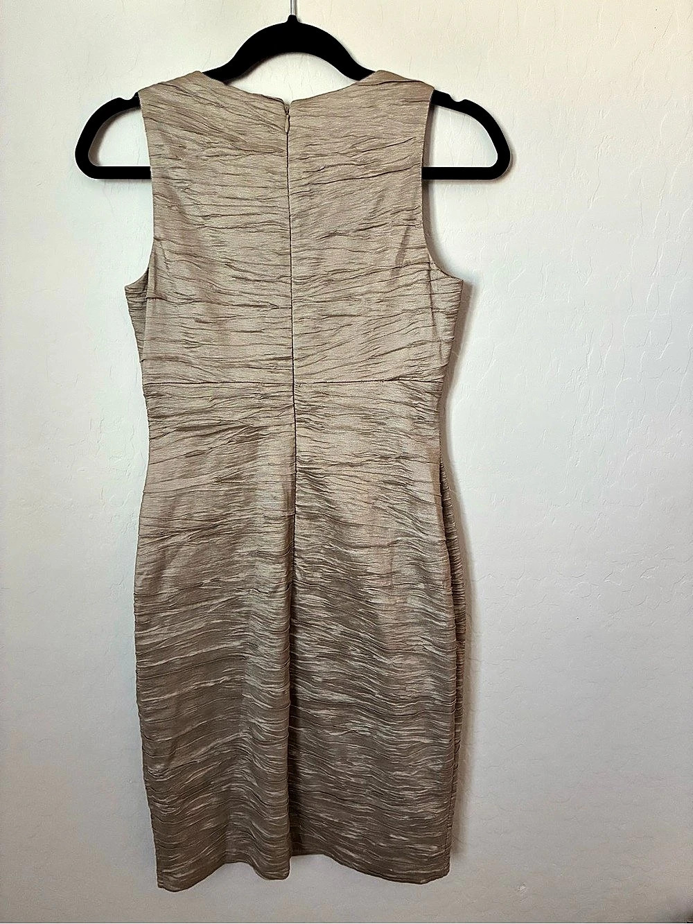 Eliza J Textured Midi Dress in Taupe Size 4 - Picture 3 of 8